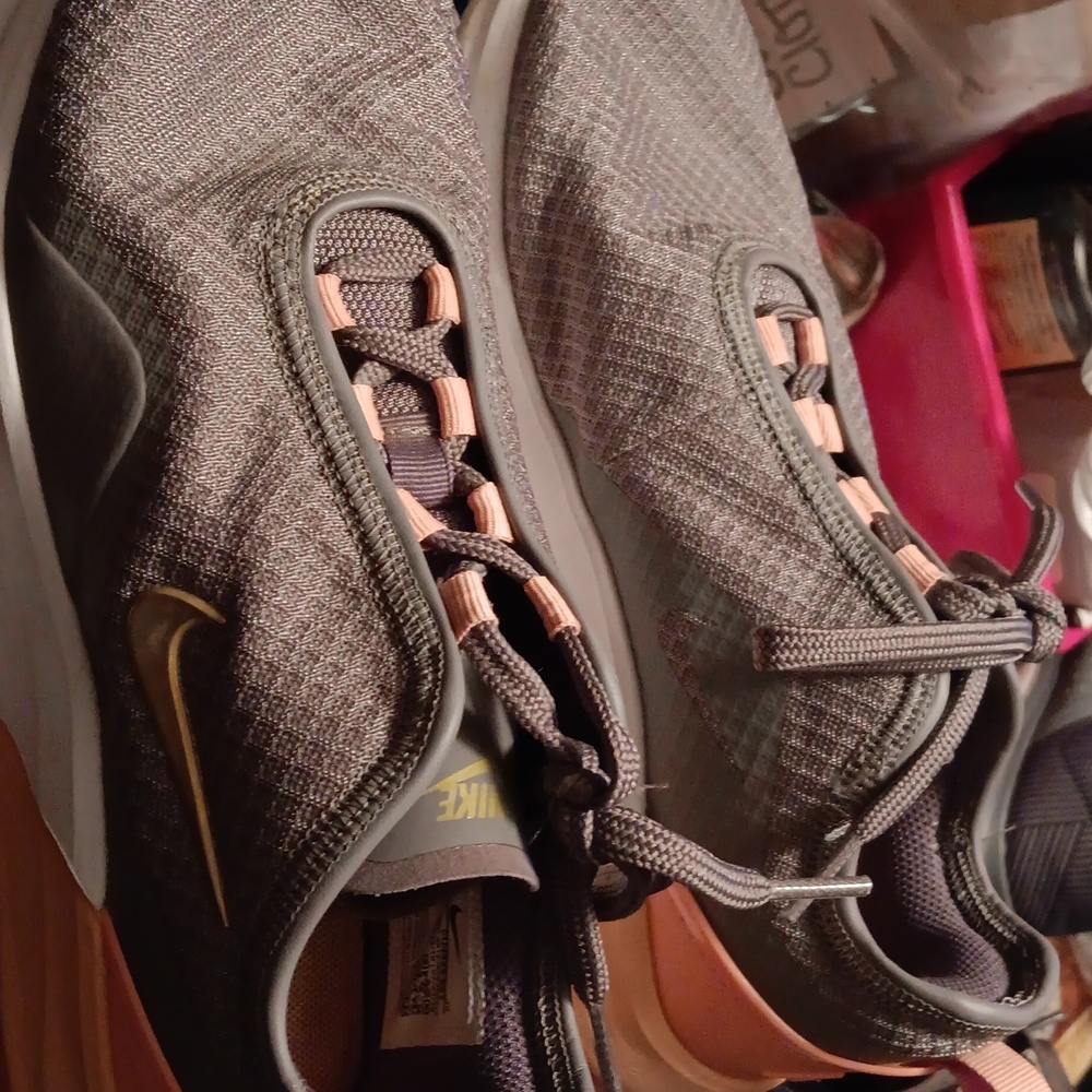 Nike Air Shoes pink and gray